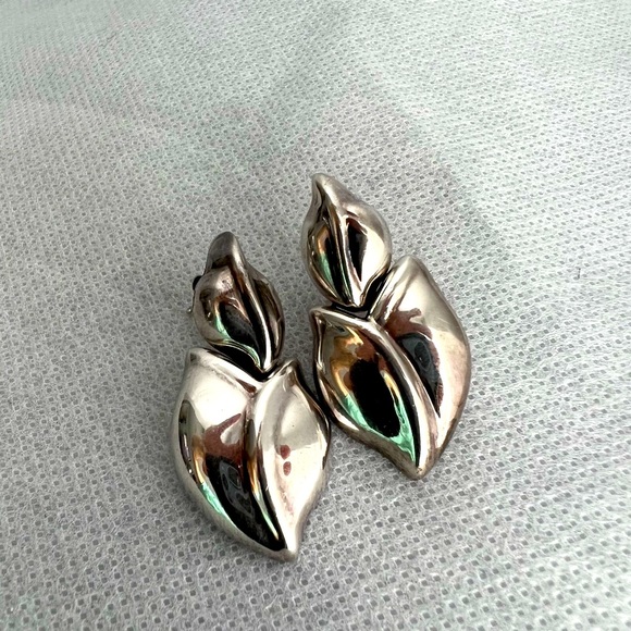 Jewelry - 925 Silver Heart Flower Floral Leaf Abstract Art Statement Earrings VTG Jewelry